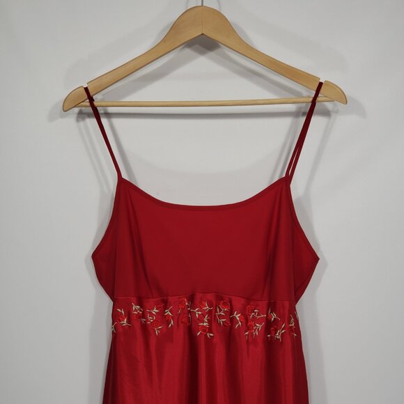 Delicates  Red Silky Nightie Slip Nightgown Negligee Large Sexy Boudoir Lingerie - Picture 4 of 5